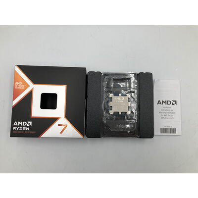 【水戸赤塚店】中古  AMD Ryzen 7 9800X3D (AM5/4.7/104M/C8/T16/120W) 172566 