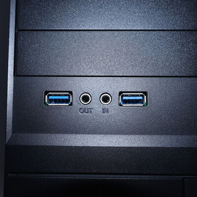 【通販センター】中古  THIRDWAVE Magnate EM041(AMD Ryzen 7 3700X/32GB DDR4 (PC4)/SSD2TB/なし/NVIDIA GeForce GTX 1650 4GB/W11H64 MAR) 203556 