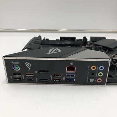 【福井日之出店】中古  ASUS ROG STRIX Z390-F GAMING (Z390 1151 ATX DDR4) 138866 