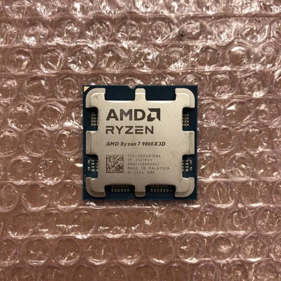 【宮崎恒久店】中古  AMD Ryzen 7 9800X3D (AM5/4.7/104M/C8/T16/120W) 1460025260 