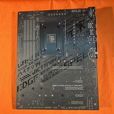 【なんば店】中古  ASUS ROG STRIX X570-F GAMING(X570 AM4 ATX DDR4) 140039 