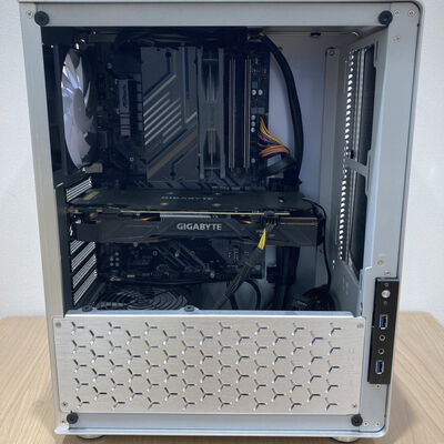 【福井日之出店】中古  自作PC((i3-10100F/DDR4-8GB*2/SSD1TB/GTX 1070Ti/Win10Home) 5200000160 
