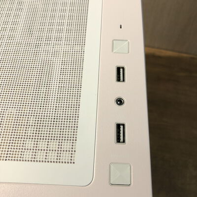 【姫路店】中古  DEEPCOOL CH510 PASTEL PINK(E-ATX ｶﾞﾗｽ) 4740001031 