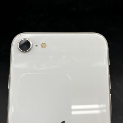【大須店】中古  【au版SIMフリー】Apple iPhoneSE 4.7インチ (第3世代) 64GB (スターライト) MMYD3J/A 154840 