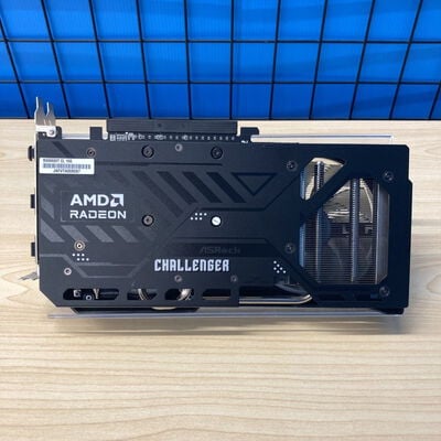 【博多店】中古  ASRock RX9060XT CL 16G (RX9060XT Challenger 16GB) 188998 