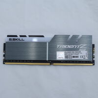 中古  PC4-25600 8GB デスクトップ用(DDR4-3200) 140727 