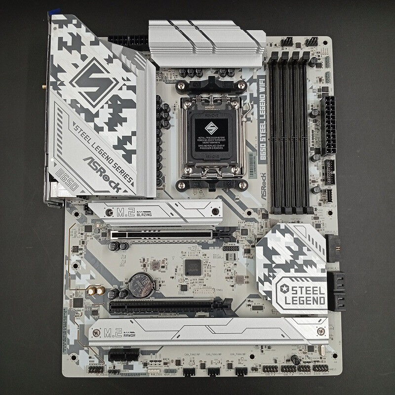 ASROCK B650 STEEL LEGEND WiFi 中古 中古 ASRock B650 Steel Legend WiFi (B650 AM5 ATX) 3120022452