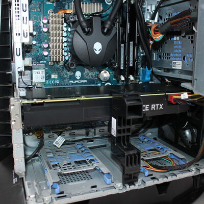 【通販センター】中古  DELL Ailienware Aurora R11(Intel Core i9 10900KF/32GB DDR4 (PC4)/SSD1TB/なし/NVIDIA GeForce RTX 2080 Ti 11GB/W11H64 MAR) 192881 