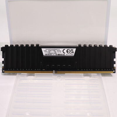 【札幌店】中古  PC4-25600 16GB デスクトップ用(DDR4-3200) 140728 