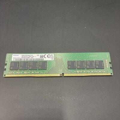 【熊本浜線店】中古  Samsung M378A4G43AB2-CWE(DDR4 PC4-25600 32GB) 148045 