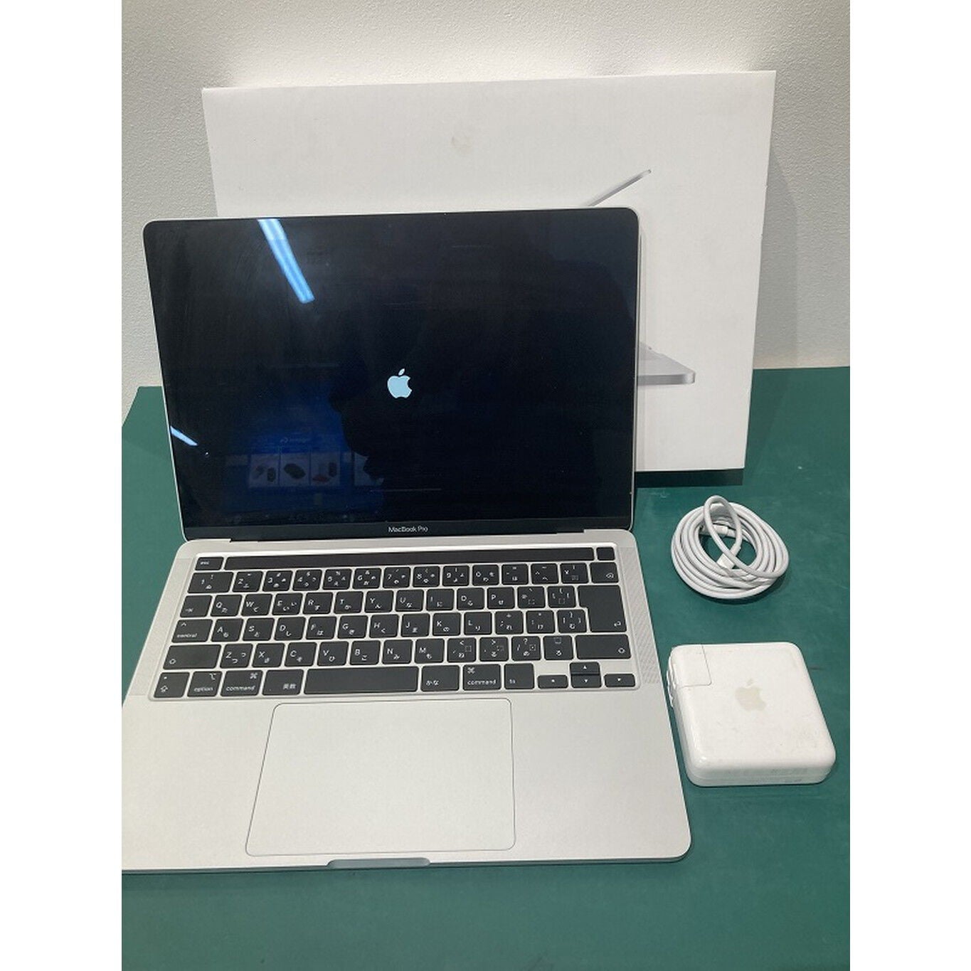 【中古】シルバー MacBook Pro 13.3インチ Late 2013 中古 Apple MacBook Pro 13.3インチ (Core i5 2.0GHz/16GB/512GB