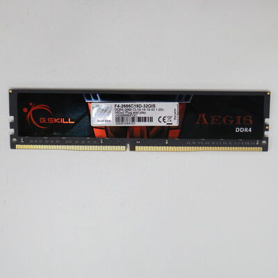 【通販センター】中古  PC4-21300 16GB デスクトップ用(DDR4-2666) 135638 