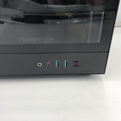 【福井日之出店】中古  自作PC(Ryzen 7 9700X/32GB/SSD2TB/RX9070XT/W11H) 5200001094 