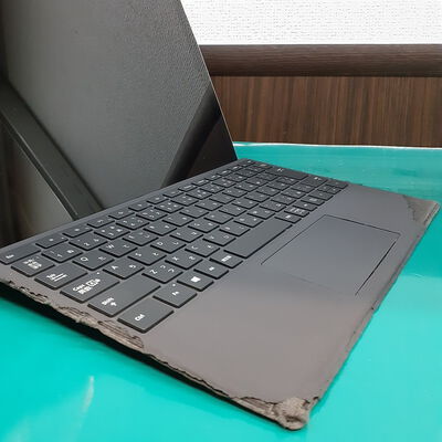 【鹿児島店】中古  Suｒfece　Ｐｒｏ6(i5-8350U/8GB/SSD128GB/W11P) 4700001126 