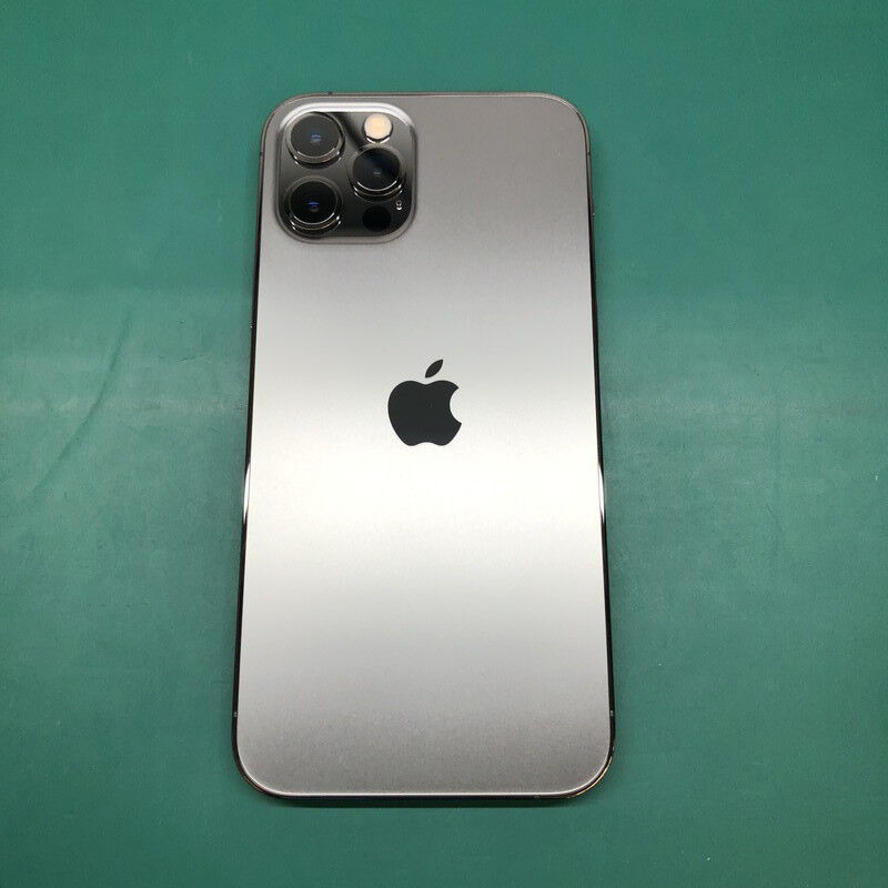まもなく削除 iPhone12 pro 512GB シルバー Cランク】SIMフリー iPhone12 Pro Max 256GB シルバー MGD03J/A