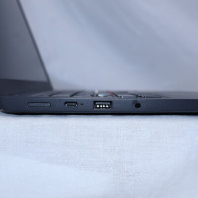 【通販センター】中古  Lenovo ThinkPad L13 Gen4(Intel Core i5 1335U/16GB DDR5 (PC5)/SSD256GB/なし/オンボード/13.3/1920x1200/Wi-Fi/W11H64 MAR) 204015 