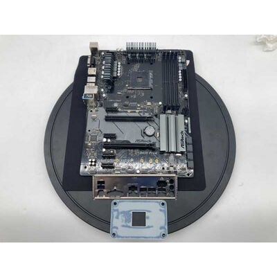 【郡山安積店】中古  ASRock B450 Pro4 (B450 AM4 ATX DDR4) 137906 