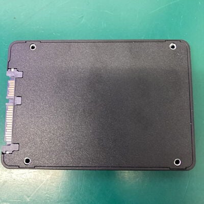 【神戸・三宮店】中古  各社 2.5インチ SSD 256GB SATA 124394 