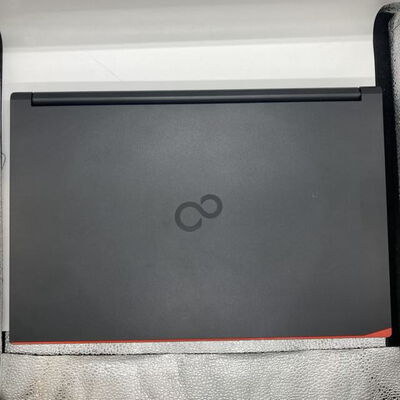 【八王子店】中古  FUJITSU LIFEBOOK A579/B FMVA64001 (Intel Core i5 8365U 1.60GHz/8GB/SSD256GB/-/オンボード/15.6/1366x768/Wi-Fi/WEBCAM/W11H) 186737 