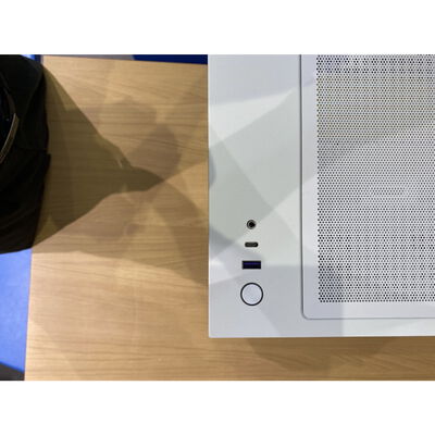 【座間相武台】中古  NZXT CC-H51FW-01(H5 Flow WH ATX ｶﾞﾗｽ ) 4510002642 
