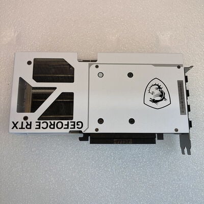 【京都店】中古  MSI GeForce RTX 5070 12G VENTUS 2X OC WHITE (RTX5070 12GB) 3180006578 
