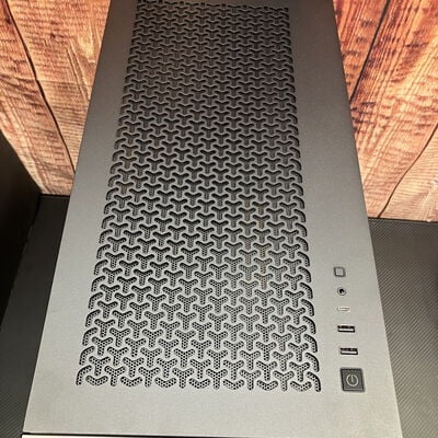 【富士青葉店】中古  CORSAIR CC-9011280-WW (RGB E-ATX ｶﾞﾗｽ BK) 5070001894 