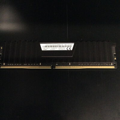 【座間相武台】中古  PC4-21300 8GB デスクトップ用 126165 