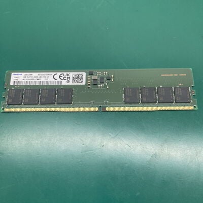 【浦添城間店(沖縄)】中古  Samsung M323R2GA3EB0-CWM(DDR5 PC5-44800 16GB) 1460026031 