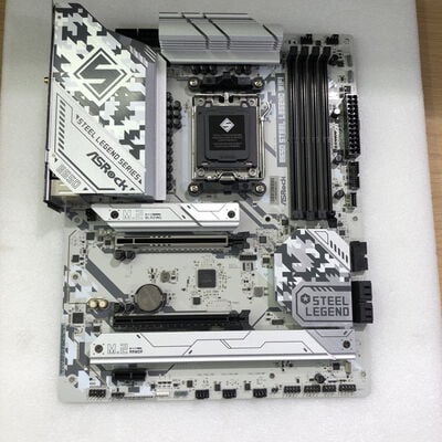 【甲府飯田店】中古  ASRock B650 Steel Legend WiFi (B650 AM5 ATX) 4720001764 