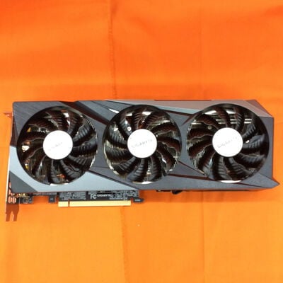 【なんば店】中古  GIGABYTE GV-N3070GAMING OC-8GD (RTX3070 8G) 143899 