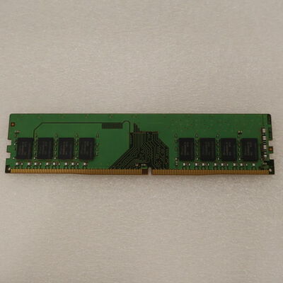 【通販センター】中古  PC4-21300 8GB デスクトップ用(DDR4-2666) 126165 