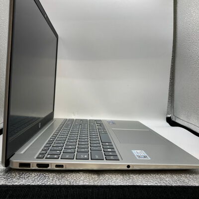 【八王子店】中古  HP Laptop 15-fd1001TU 1230010876 