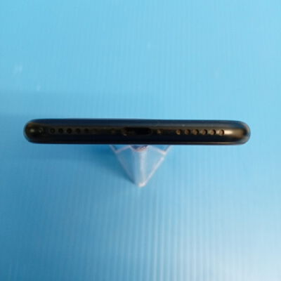 【大須店】中古  【au版SIMフリー】Apple iPhoneSE 4.7インチ (第3世代) 64GB (ミッドナイト) MMYC3J/A 154842 