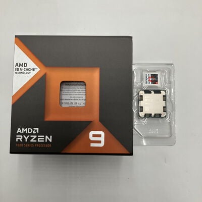 【秋葉原本店】中古  AMD Ryzen 9 7950X3D (AM5/4.2/144M/C16/T32/120W) 156788 