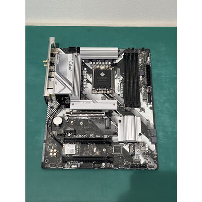 【浦添城間店(沖縄)】中古  ASRock B760 Pro RS/D4 WiFi (B760 1700 ATX DDR4) 4780001483 