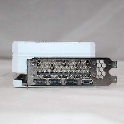 【通販センター】中古  Palit NED47TST19T2-1043W GamingPro White OC (RTX4070Ti SUPER 16GB) 164255 