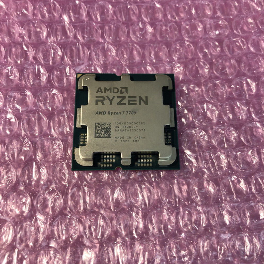 中古 AMD Ryzen 7 7700 (AM5/3.8GHz/40M/C8/T16/65W) 1460024624