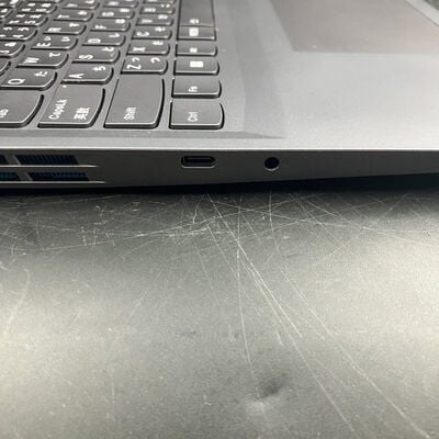 【大須店】中古  Lenovo LOQ 16IRH8 3120024497 