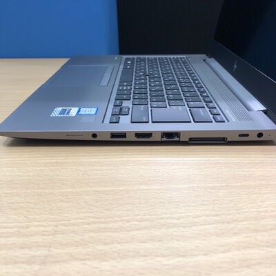 【甲府飯田店】中古  HP ZBook 14u G6 (Intel Core i7 8565U 1.80GHz/16GB/SSD1TB/なし/オンボード/14/1920ｘ1080/Wi-Fi/WEBCAM/W11H64) 182012 