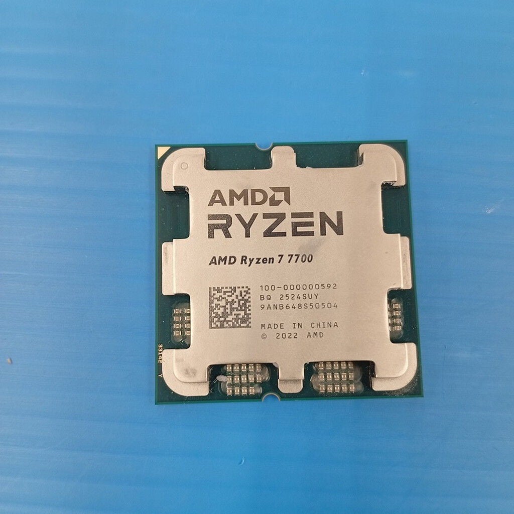 中古 AMD Ryzen 7 7700 (AM5/3.8GHz/40M/C8/T16/65W) 1460024624