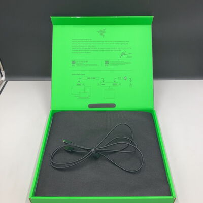 【熊本浜線店】中古  Razer Firefly V2 Pro RGBマウスパッド 5370001366 