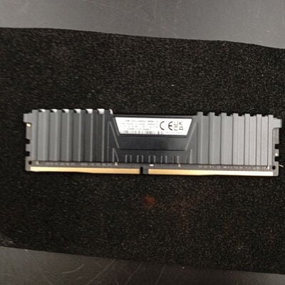 【大須店】中古  PC4-21300 8GB デスクトップ用 126165 