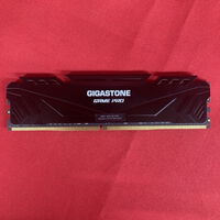 中古  GIGASTONE DDR4-21300 16GB デスクトップ用メモリ 3250006593 