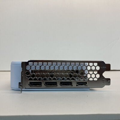 【京都店】中古  Palit NE7506TU19P1-GB2062M (RTX5060Ti 8GB WHITE OC) 188962 