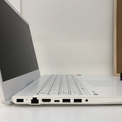 【徳島住吉店】中古  NEC　LAVIE　PC-N153CGAW　(Ryzen 3 7330U/8GB/SSD256GB/W11H) 5230001062 