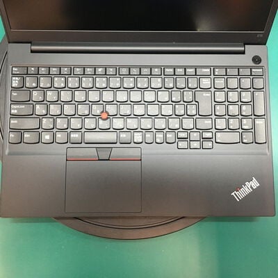 【佐賀南部バイパス店】中古  Lenovo ThinkPad E15 Gen 2 (AMD Ryzen 5 PRO 4650U 2.1GHz/16GB/SSD256GB/-/オンボード/15.6/1920x1080/Wi-Fi/WEBCAM/W11H64) 180565 
