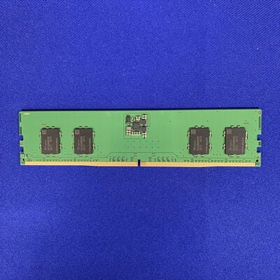 【横浜駅前店】中古  PC5-38400 8GB デスクトップ用 151530 