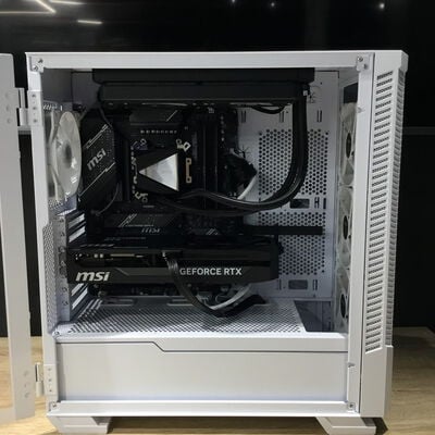 【松山環状枝松店】中古  FRONTIER FRMFGB650/WS528(Ryzen 7 9800X3D/32GB/SSD1TB+1TB/無し/RTX5080 16GB/W11H) 4560001267 