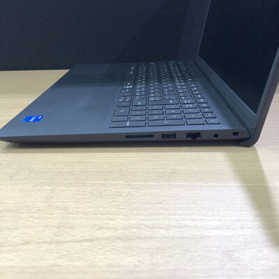 【甲府飯田店】中古  DELL Vostro 3520(i5-1235U/8GB/SSD256GB/W11P) 4720001810 