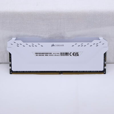 【通販センター】中古  PC4-25600 8GB デスクトップ用(DDR4-3200) 140727 